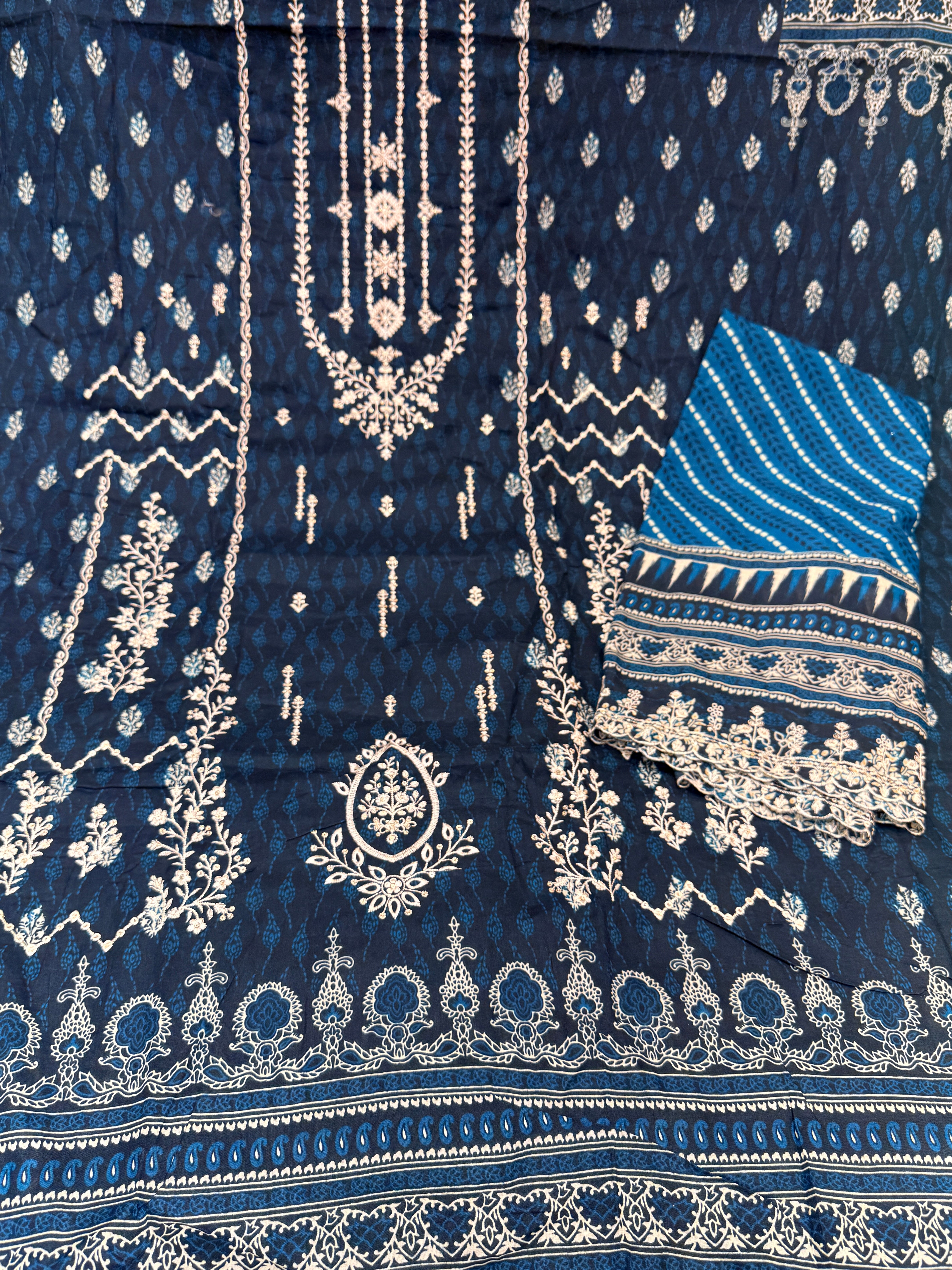 (🏷️Product code):-(JCE01)Jihan crafted elegance embroidery work with chiffon/cotton dupatta
