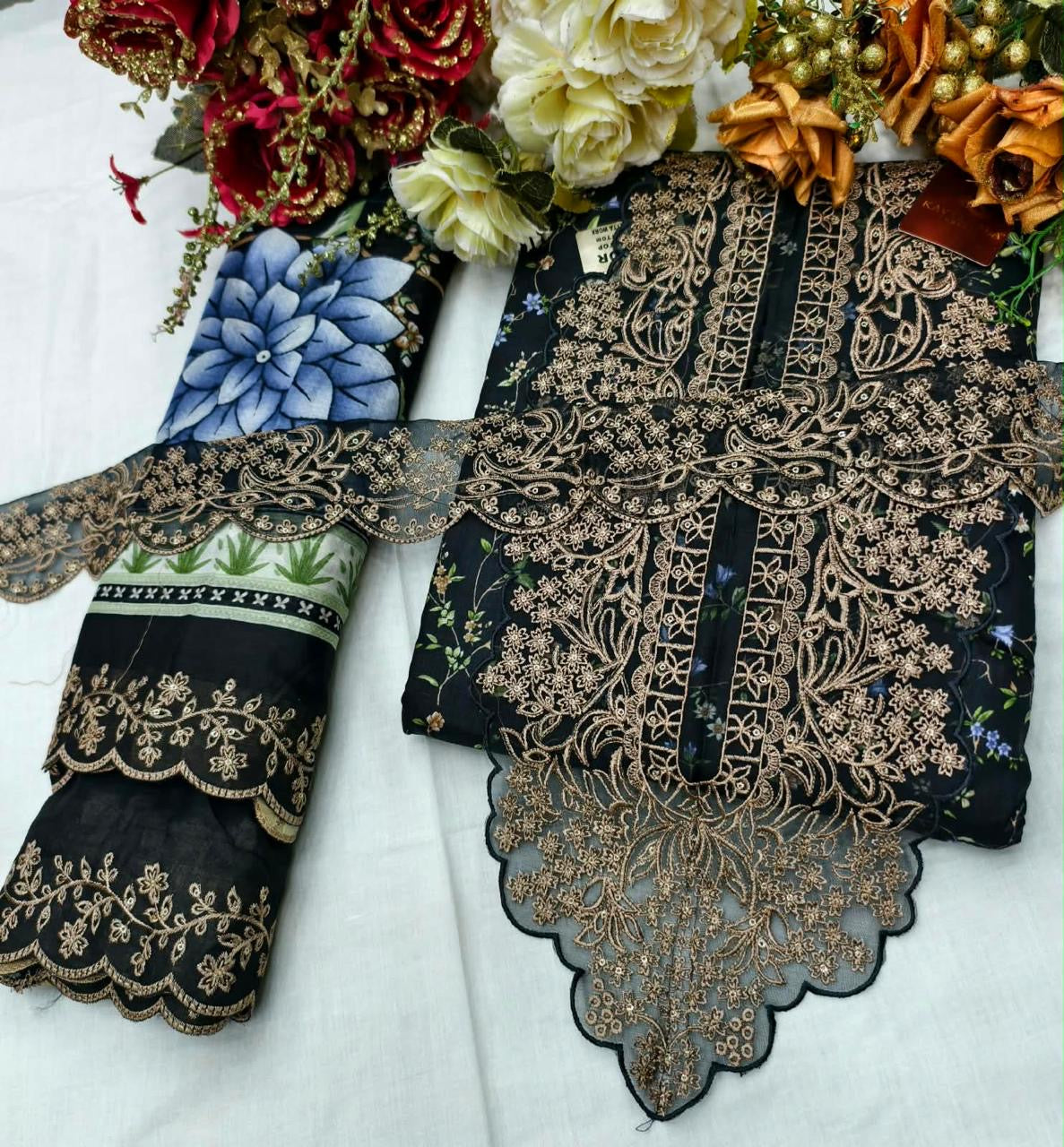 🏷️PRODUCT CODE:-(MAHNOOR) pure cotton suit with neck & Daman patch