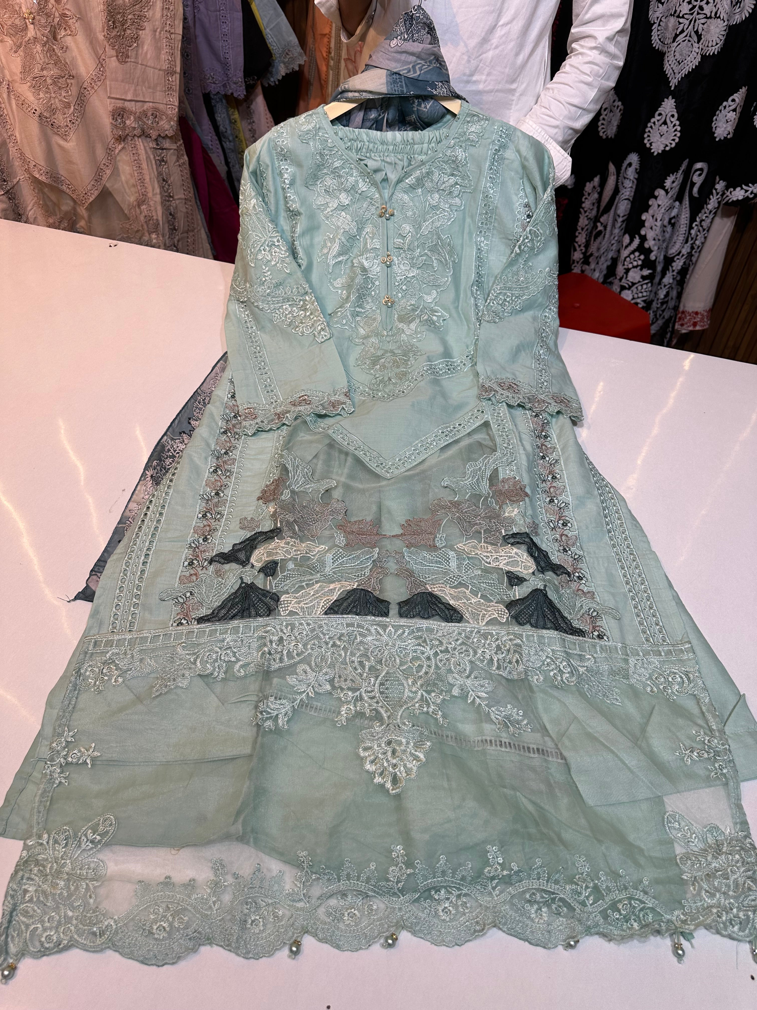 COTTON KARACHI SUIT WITH PATCH WORK