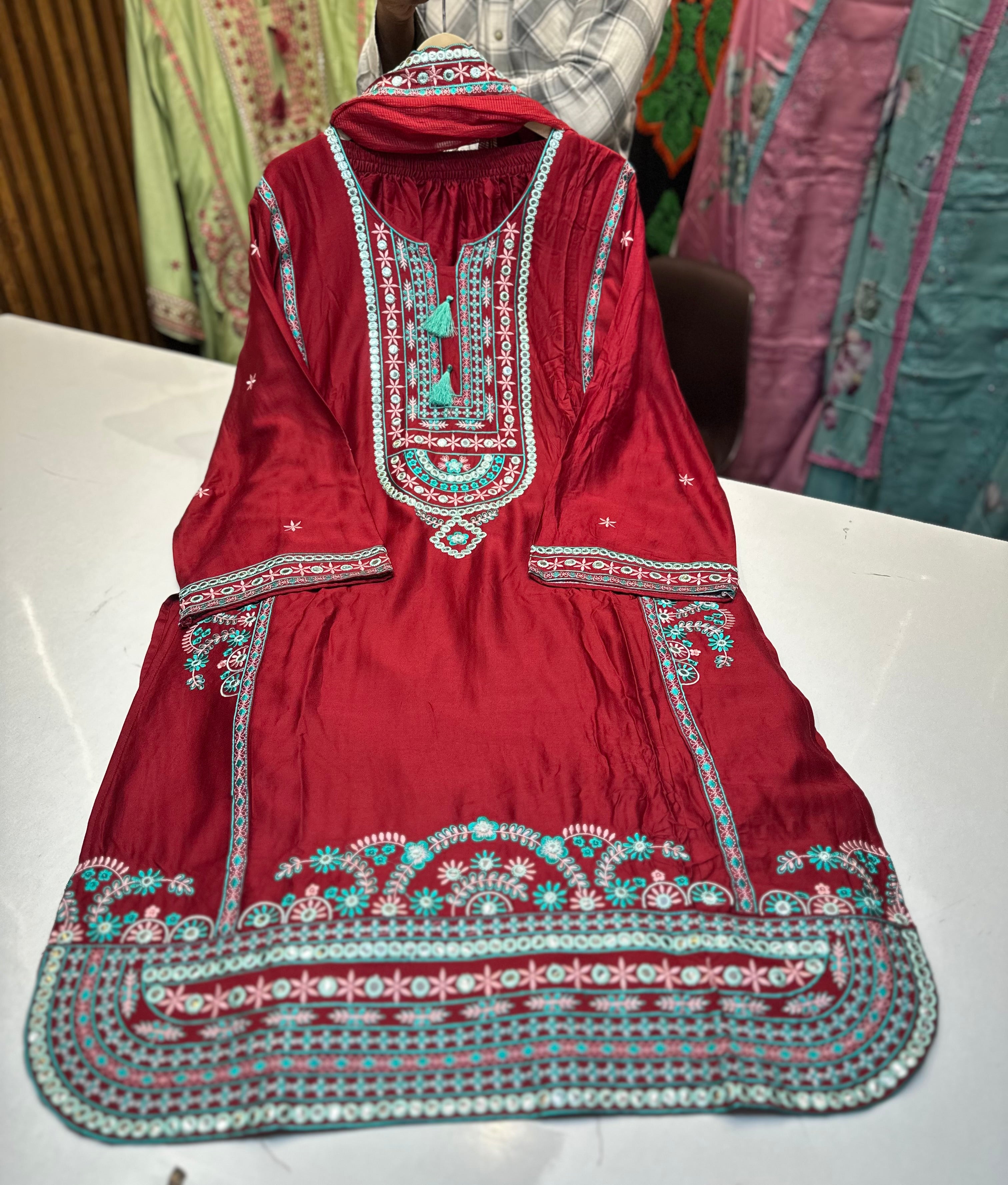 🏷️Product code:-(1601)Dubai satan with heavy embroidery work with farshi shalwar ✅