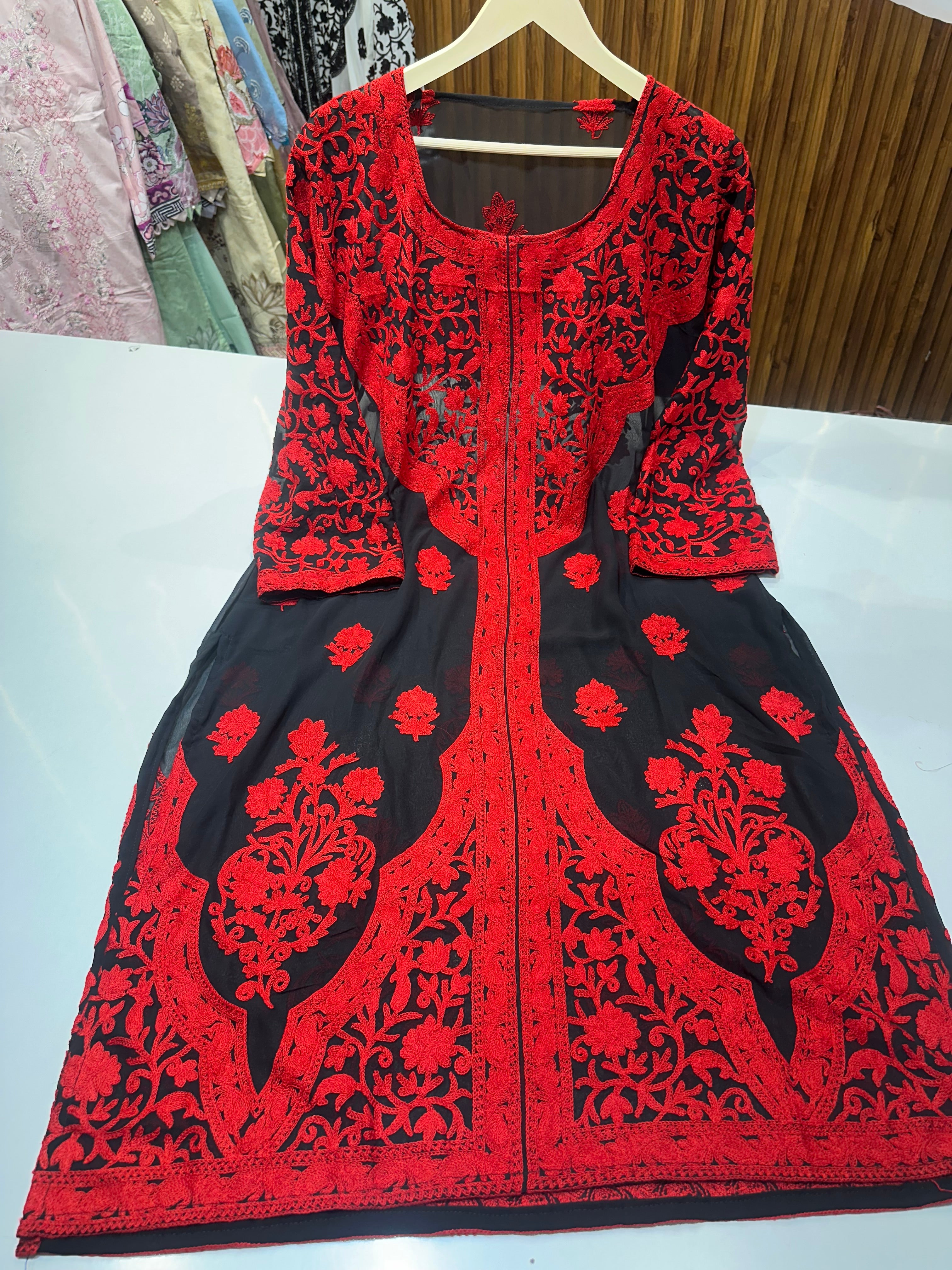 Pure georgette heavy Kashmiri work kurti (002)