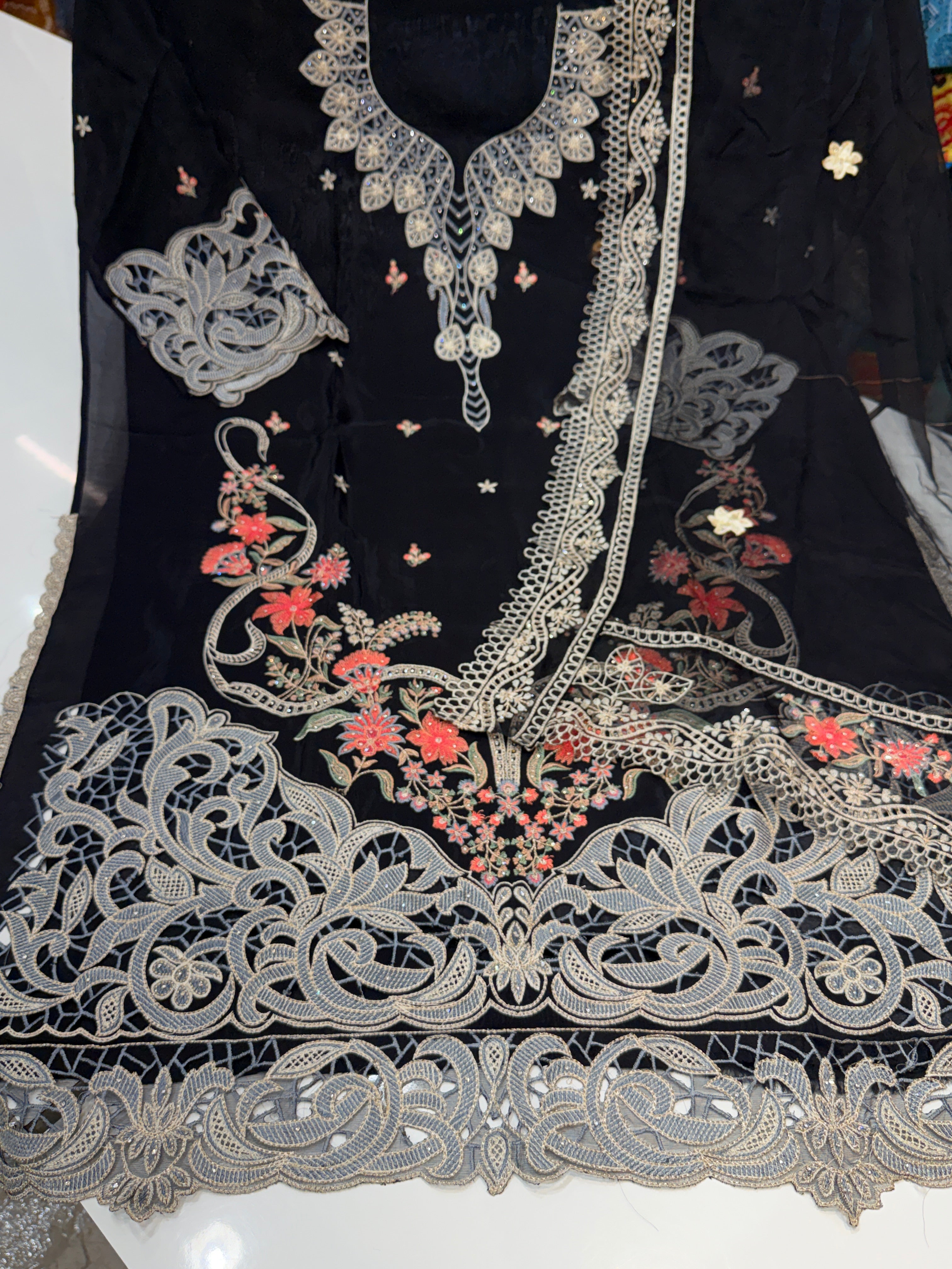 Product code🏷️ (PS2750) Pakistani special black cut work suit