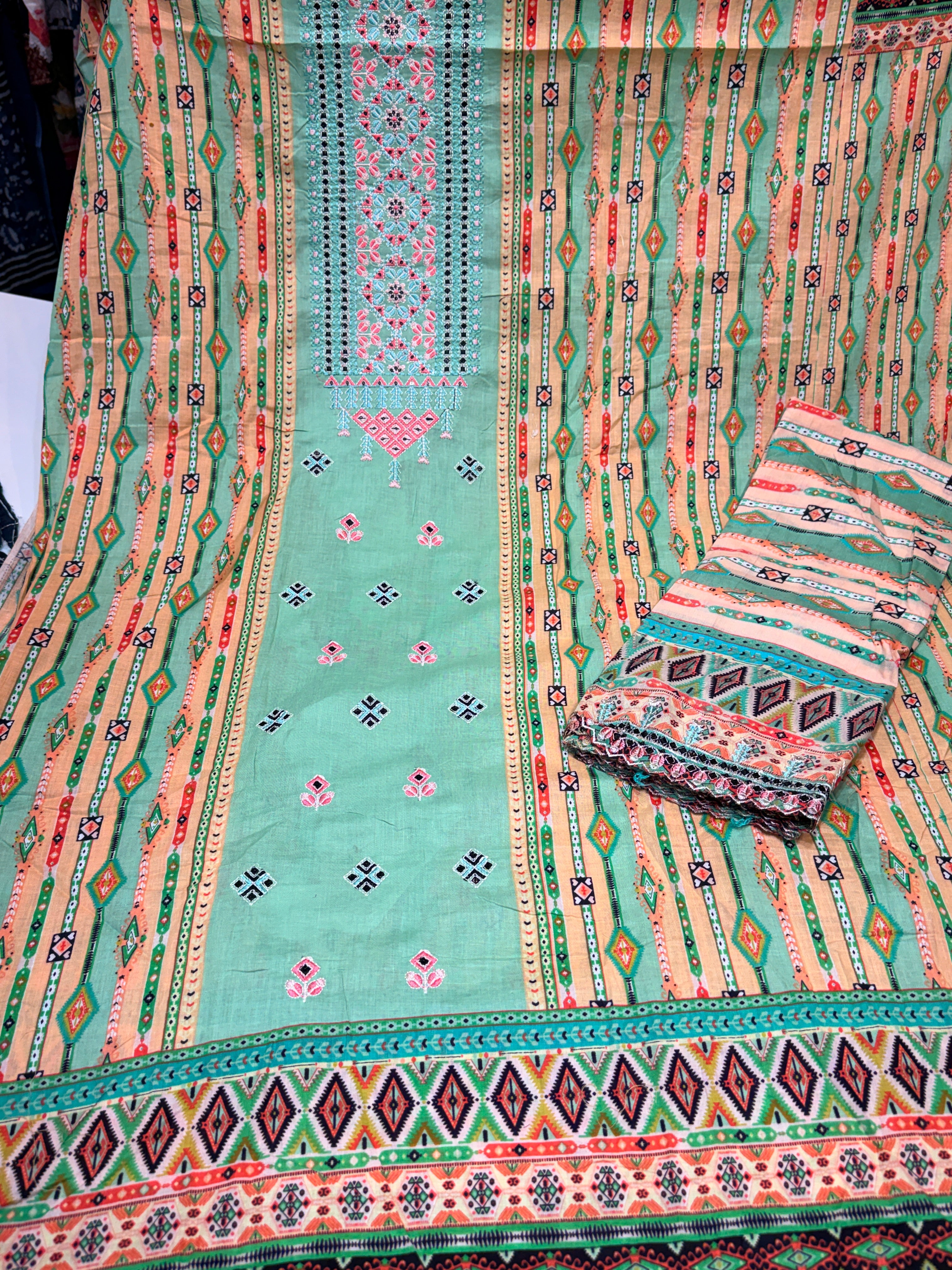 (🏷️Product code):-(JCE01)Jihan crafted elegance embroidery work with chiffon/cotton dupatta