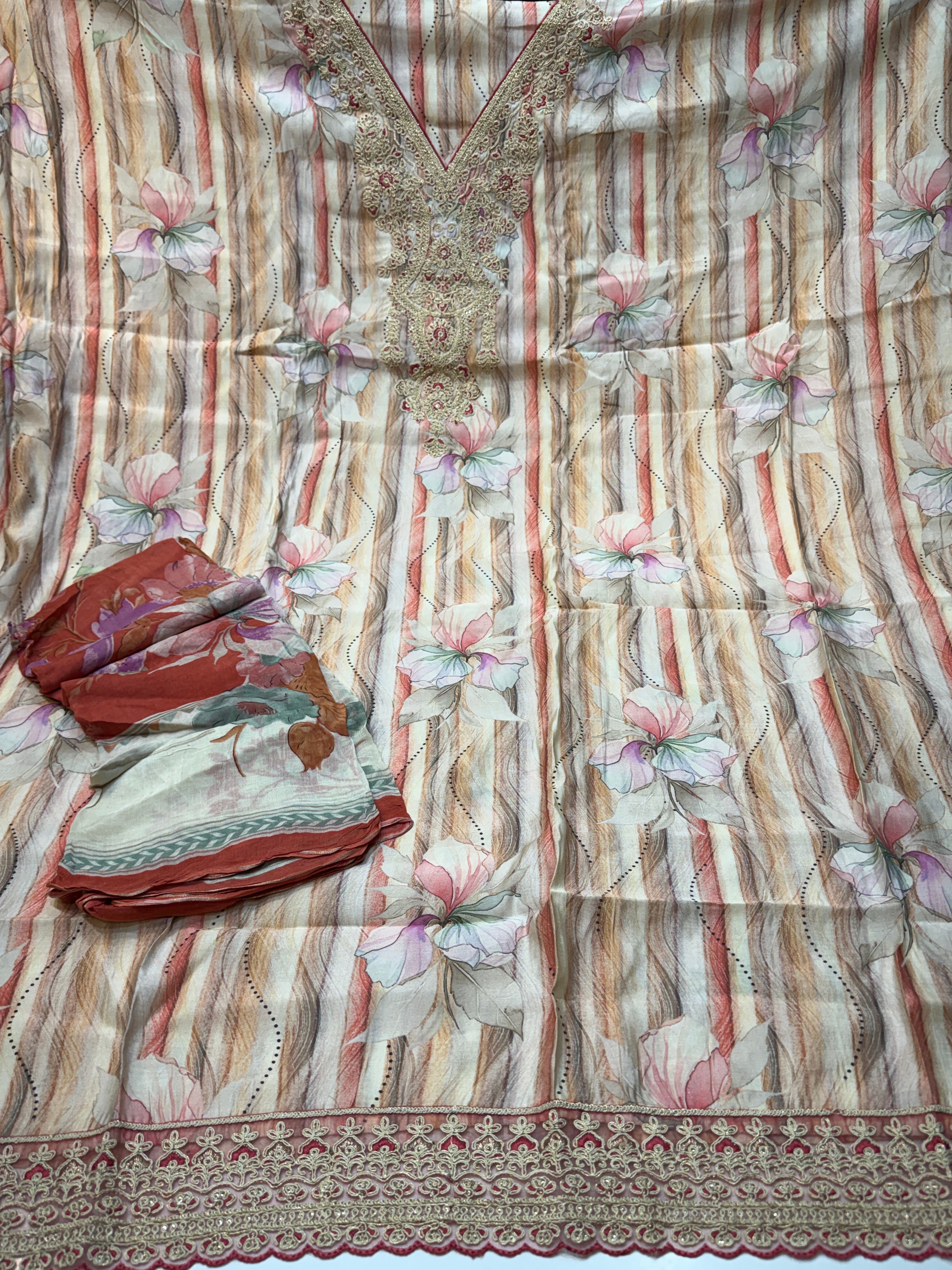 Modal Karachi suit Product code 🏷️ (MK1200)