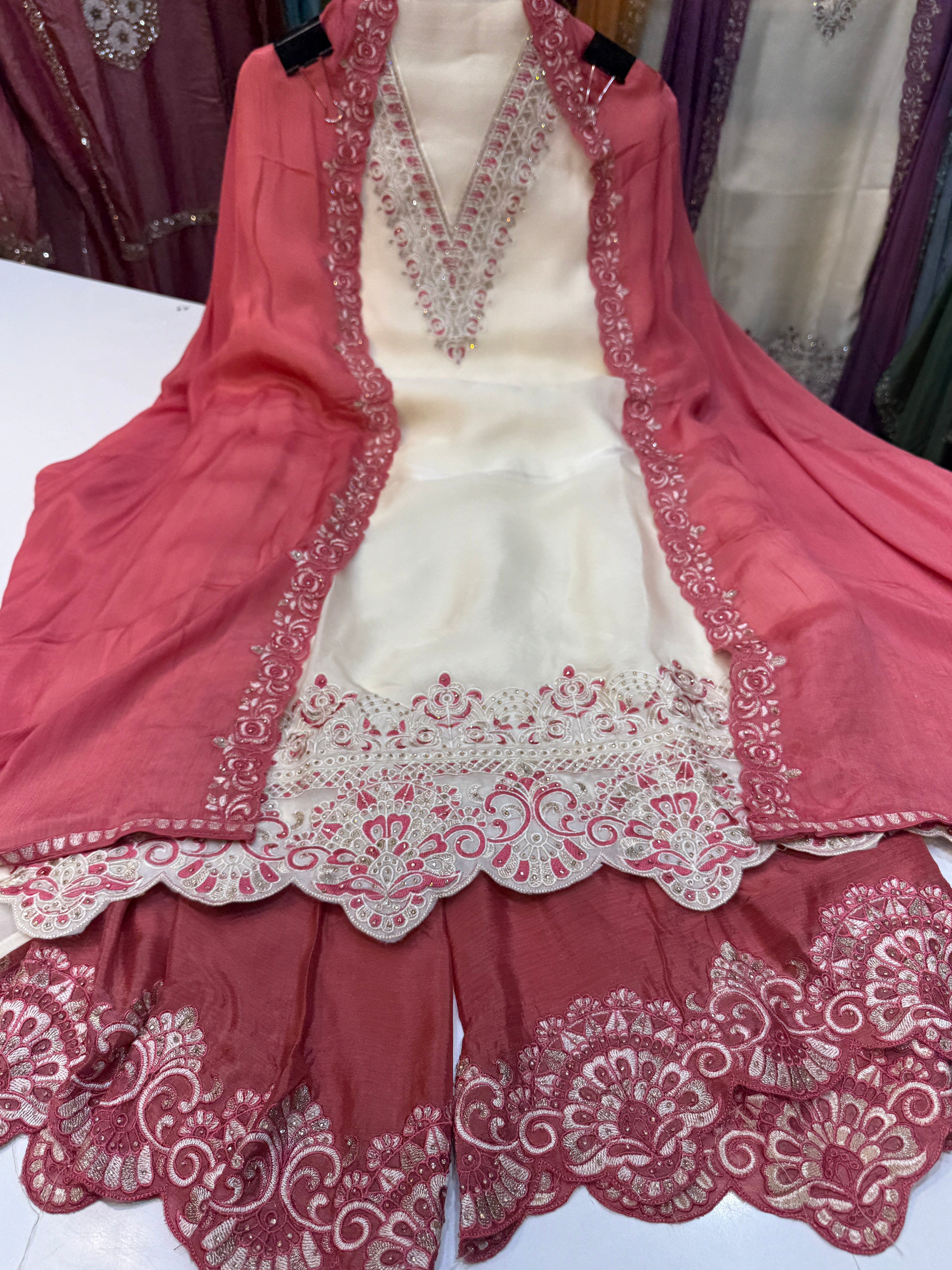🏷️MONTH END OFFER ✅ pure organza with heavy handwork & stitched handwork plazo