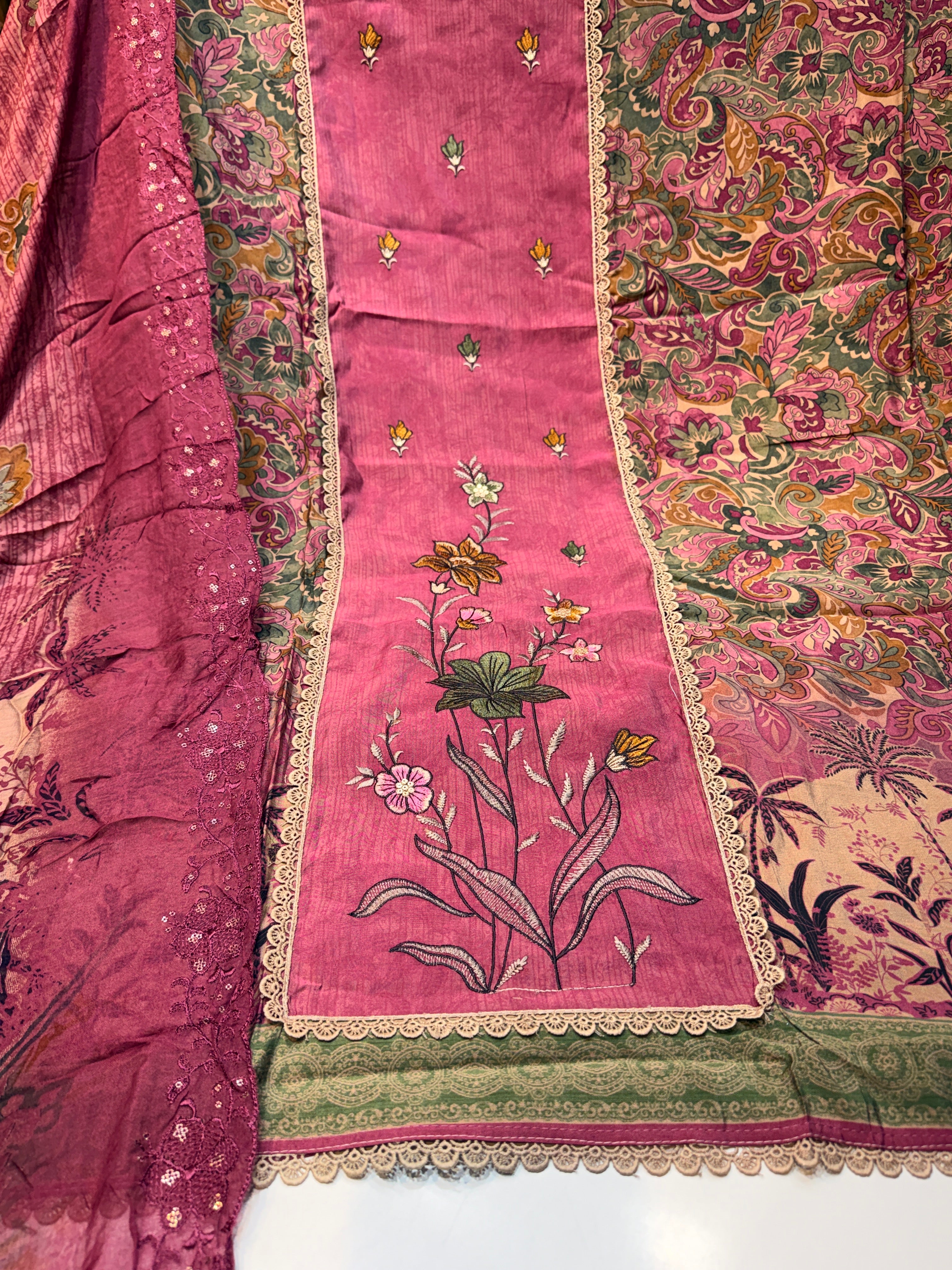 Product code 🏷️: (M1208) Pure modal Karachi suit