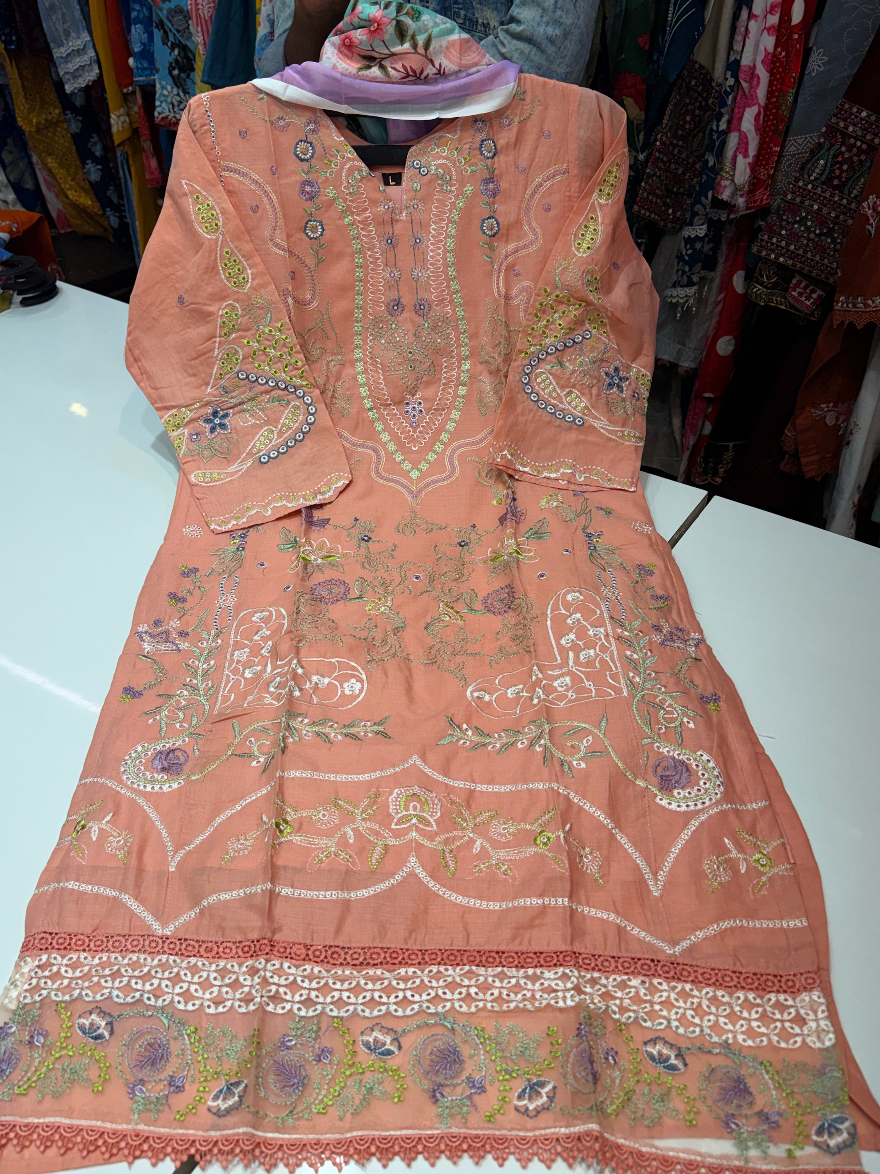 🏷️Stock clearance sale Pure cotton with heavy embroidery & cotton printed dupatta