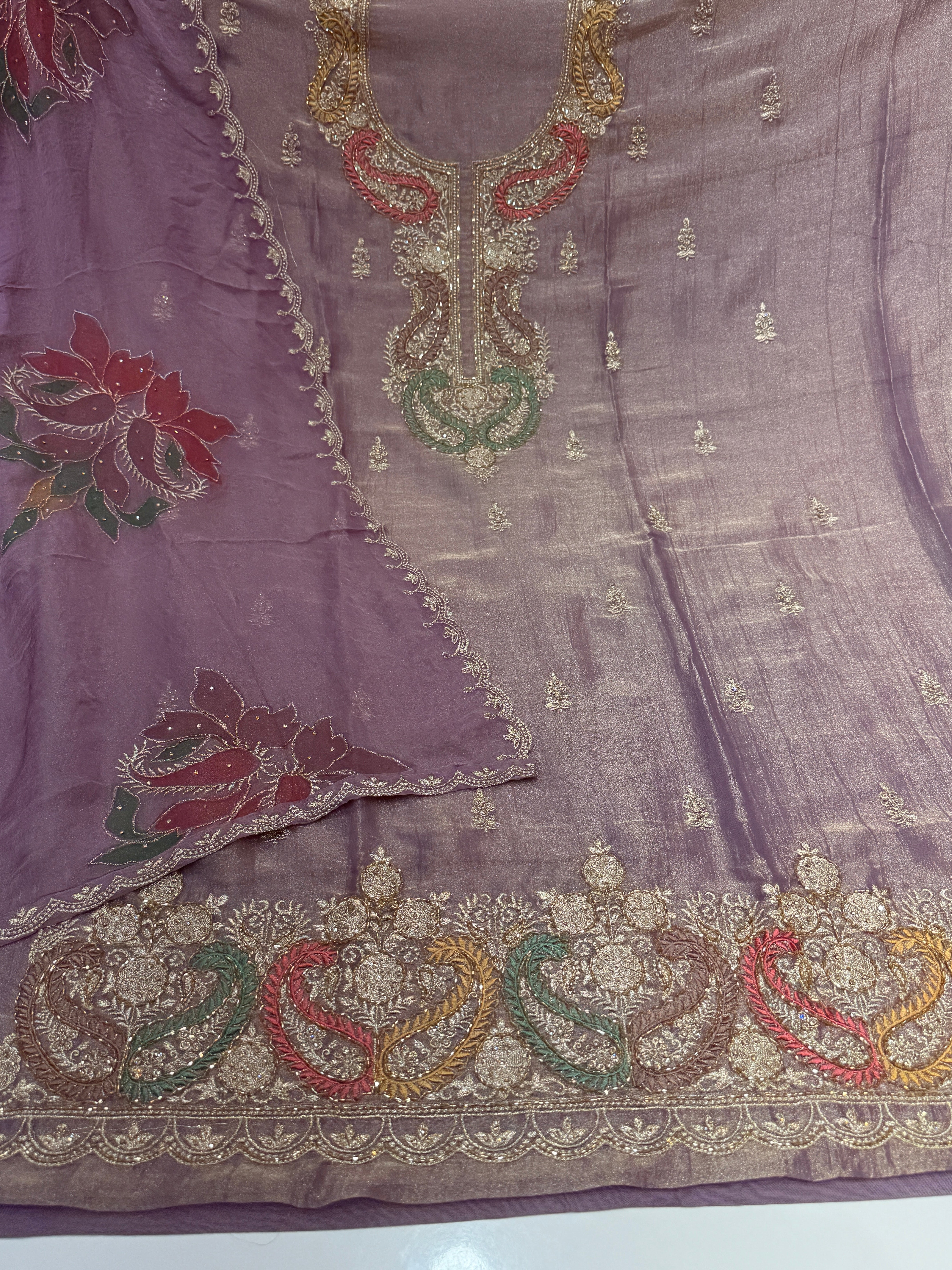 🏷️Product code:-(PCH) Pure crush fabric with heavy handwork