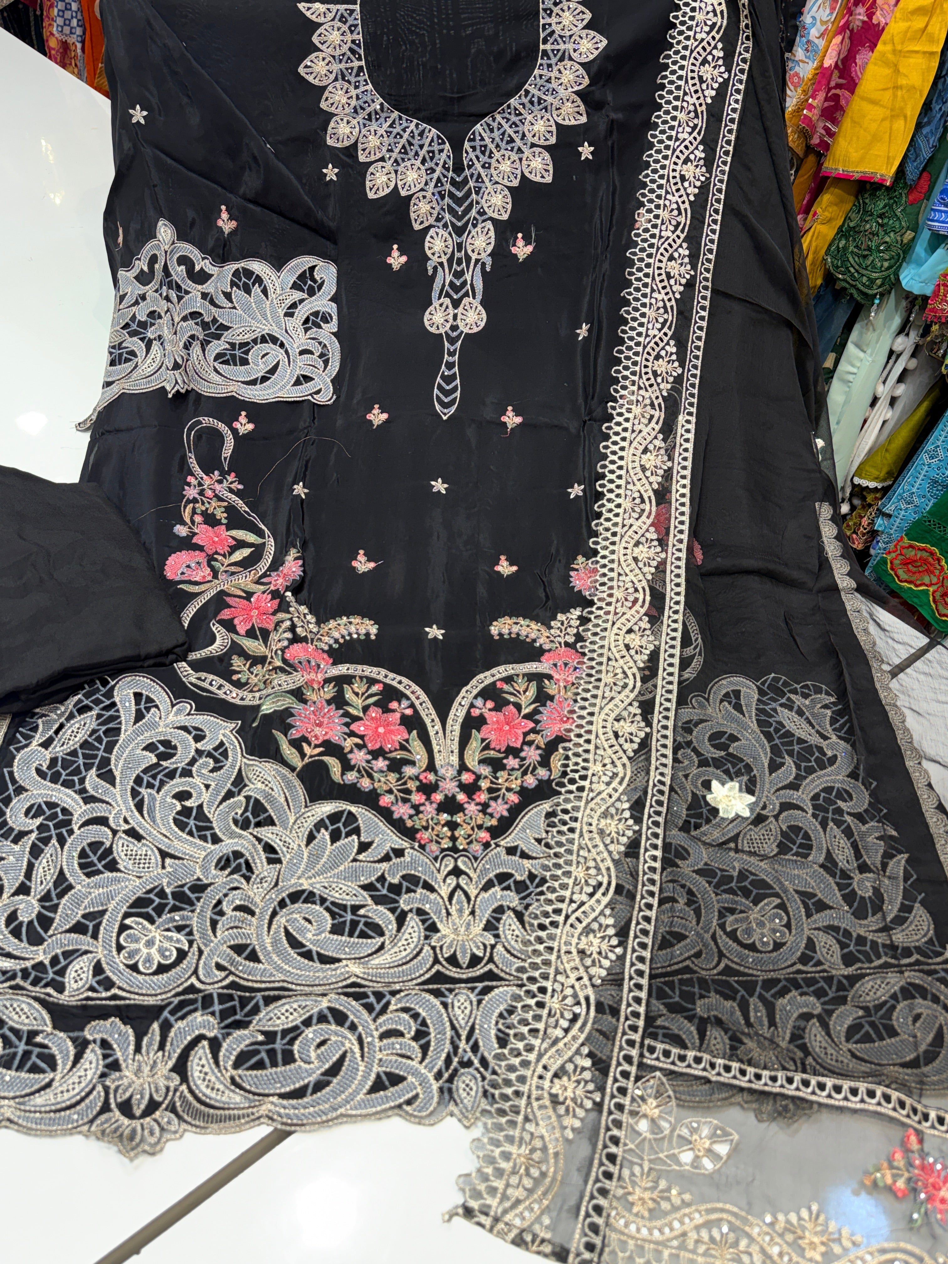 Product code🏷️ (PS2750) Pakistani special black cut work suit