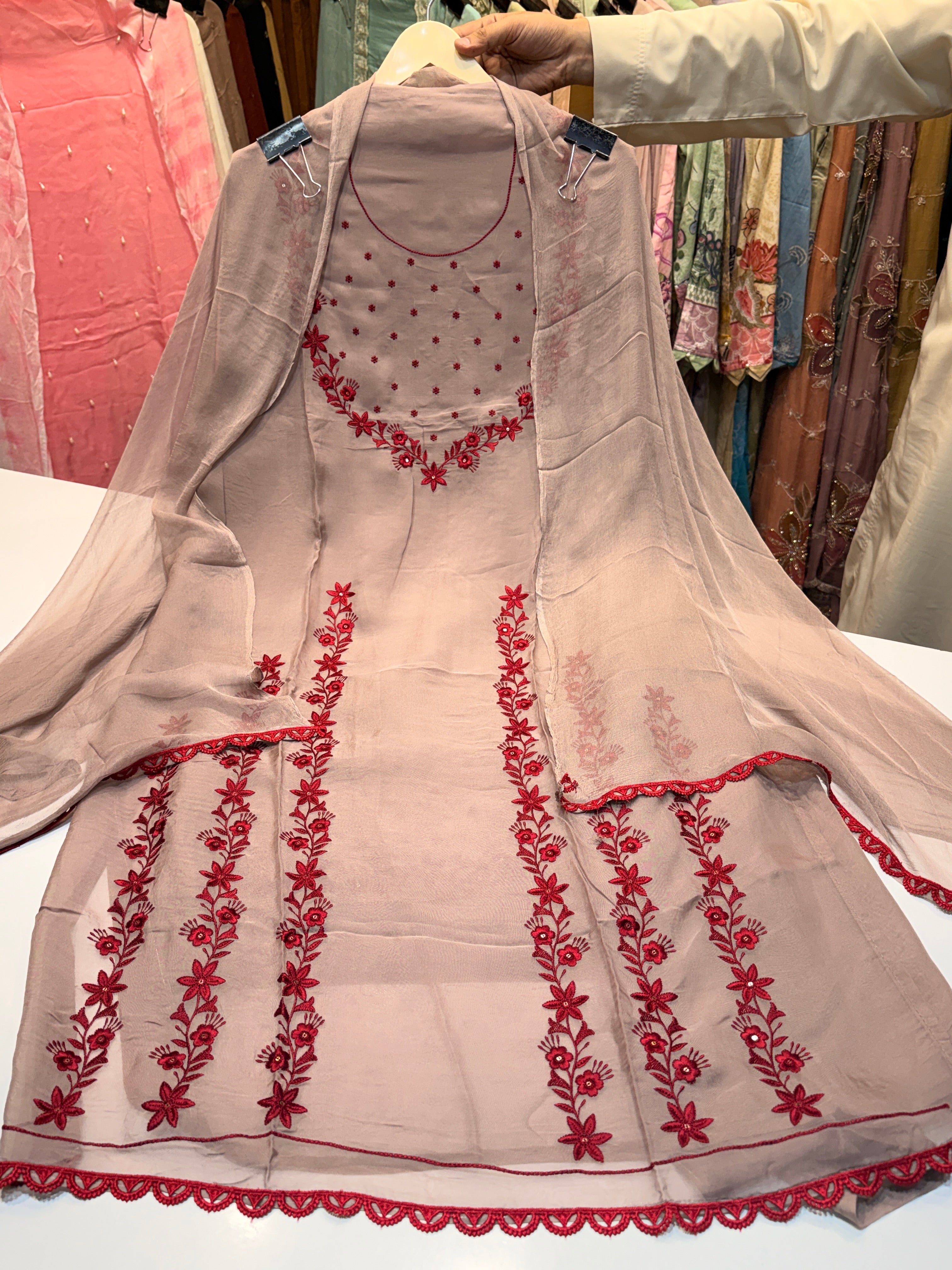 Pure organza Karachi embroidery work 🔥with work bottom ❤️