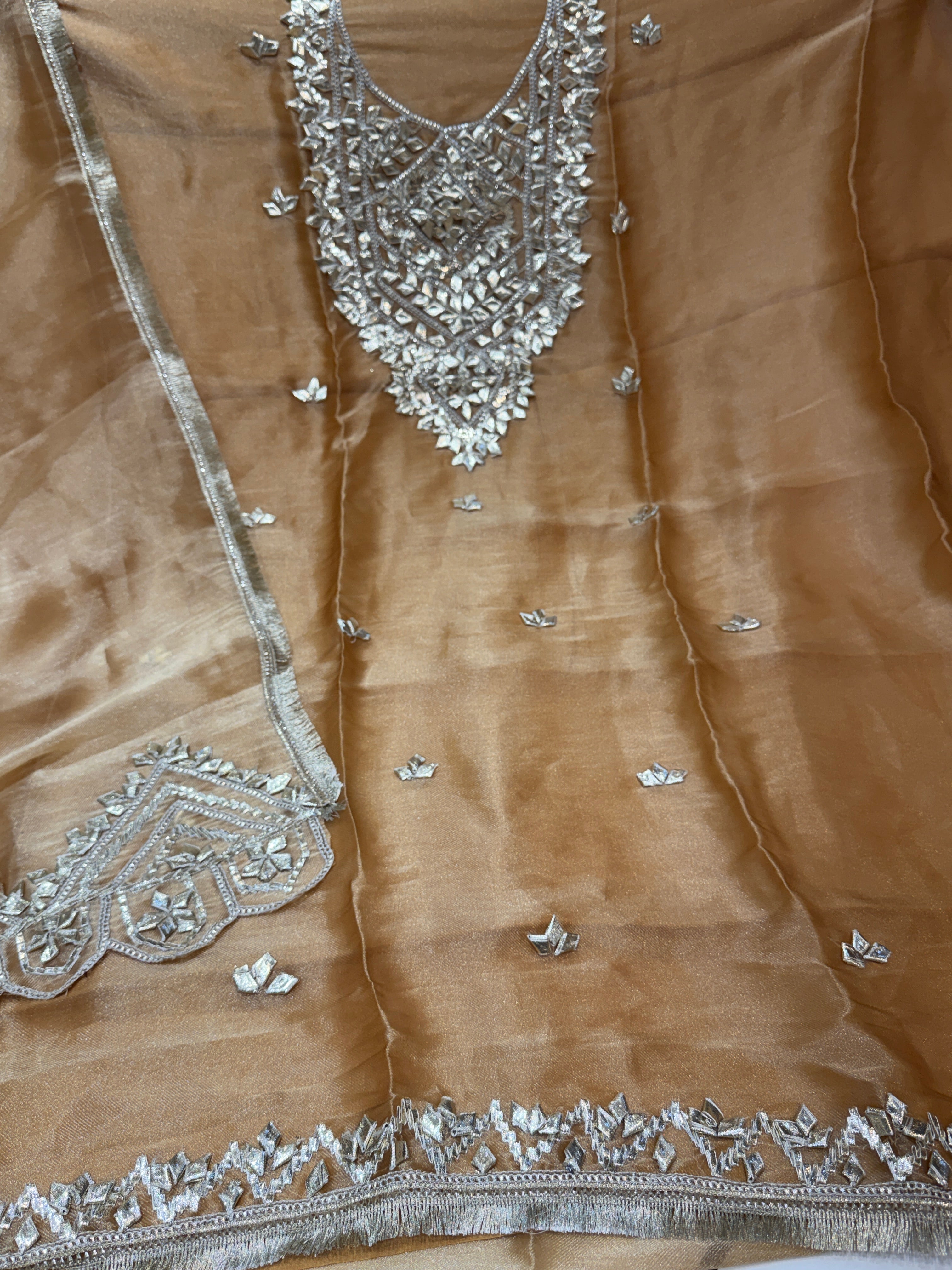 🏷️Product code:-(Gotta 01 ) pure fabric with heavy gotta Patti work & work duppatta