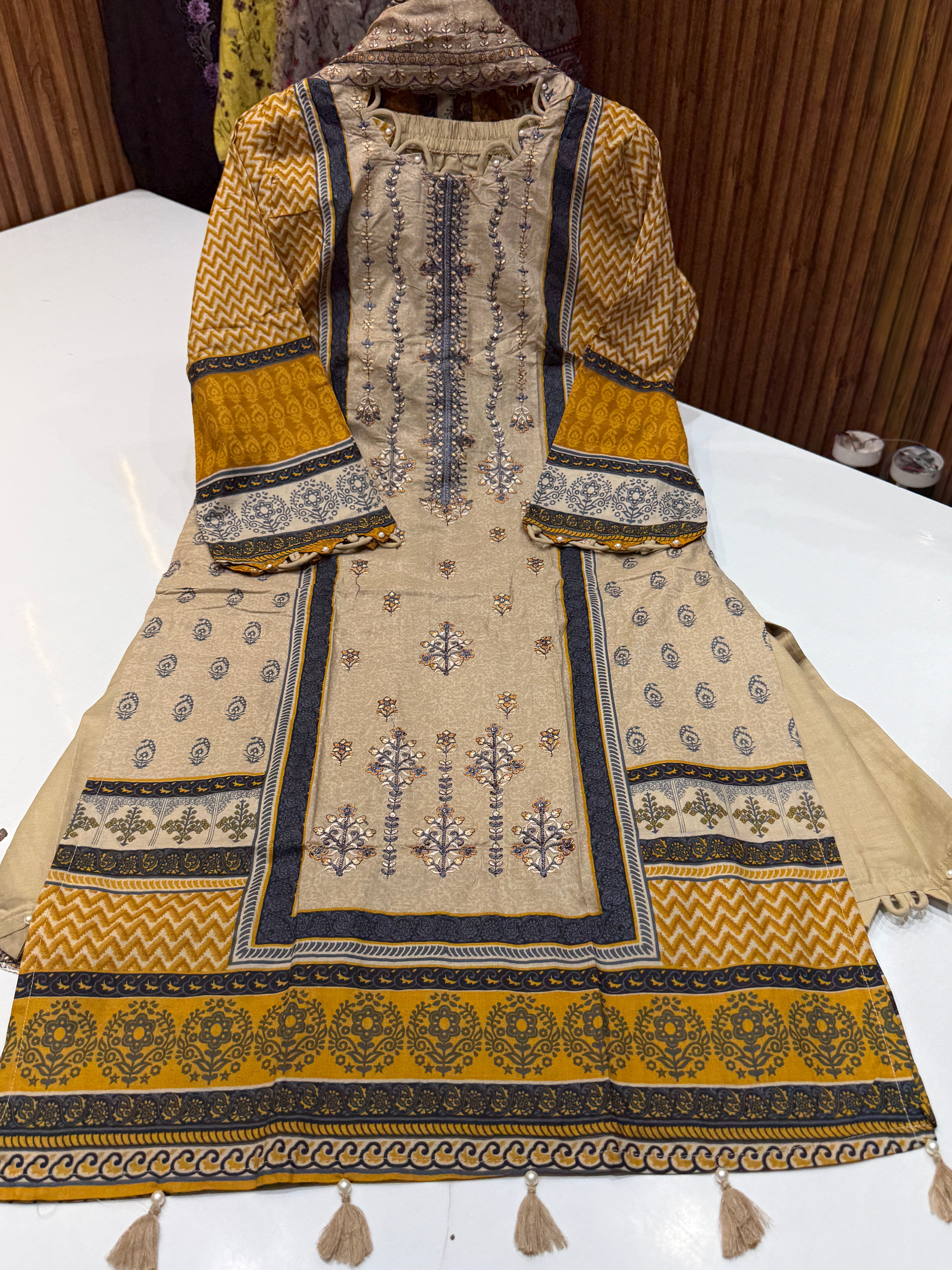 Product code:-(K-001) pure cotton Karachi stitched suit