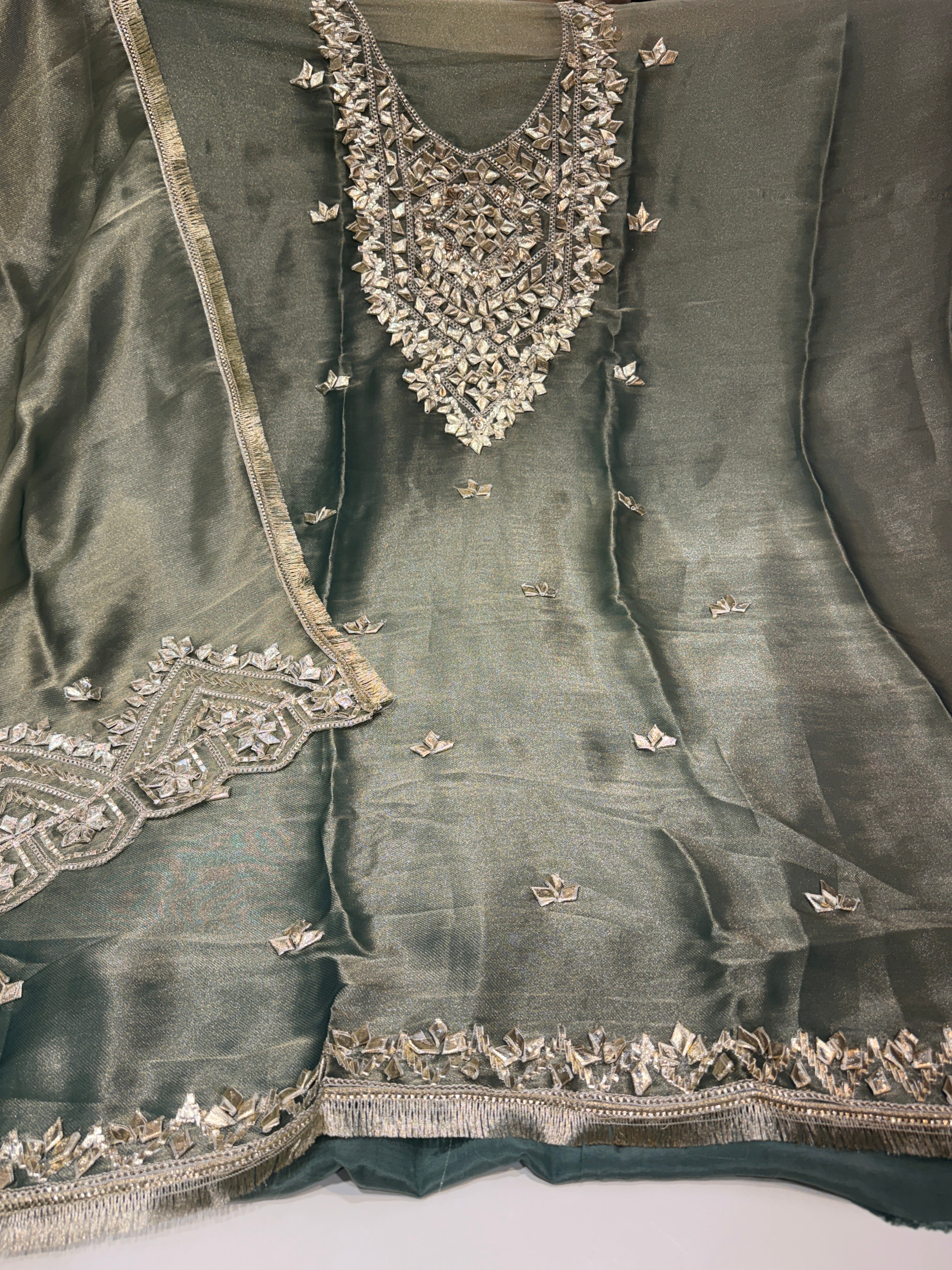 🏷️Product code:-(Gotta 01 ) pure fabric with heavy gotta Patti work & work duppatta