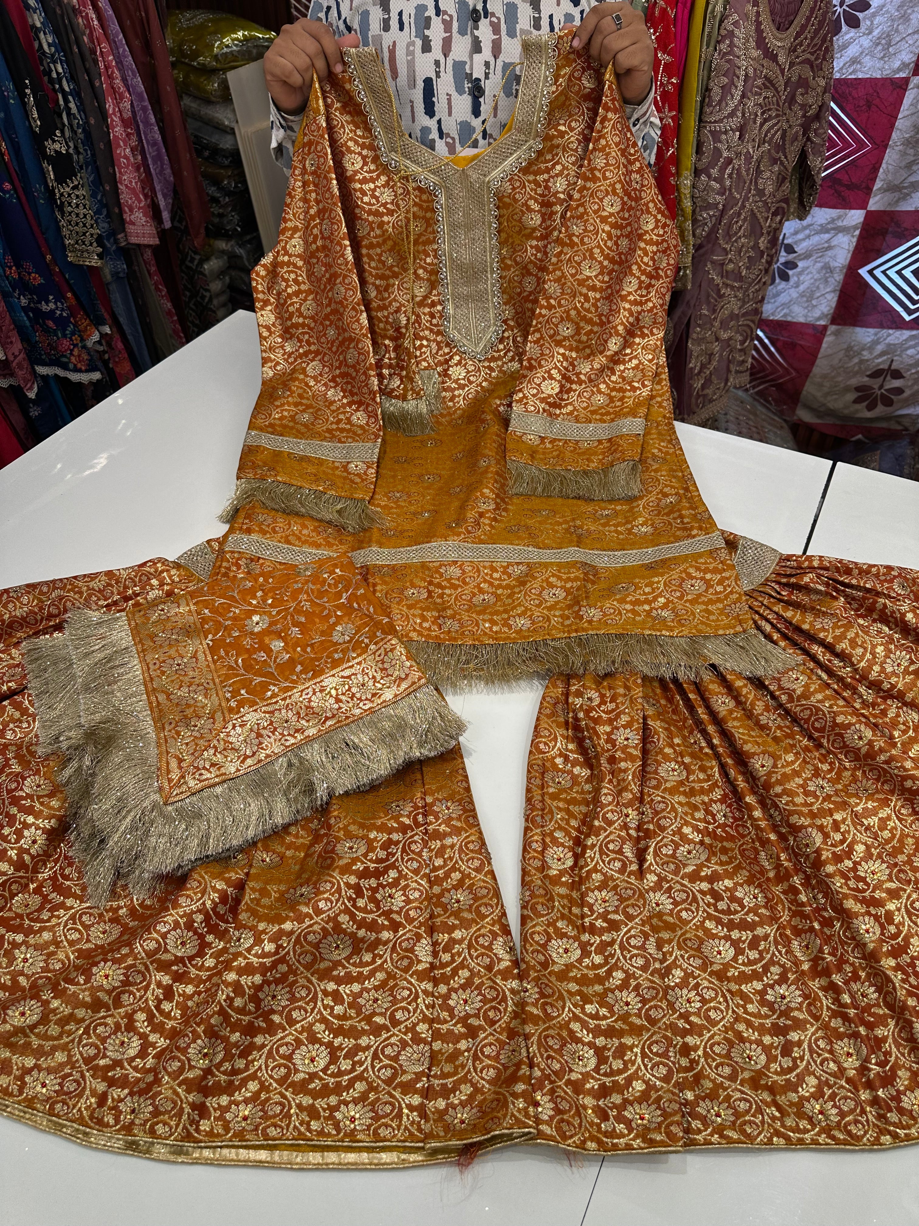 Kimkhab original banarsi gharara with heavy jal work duppatta