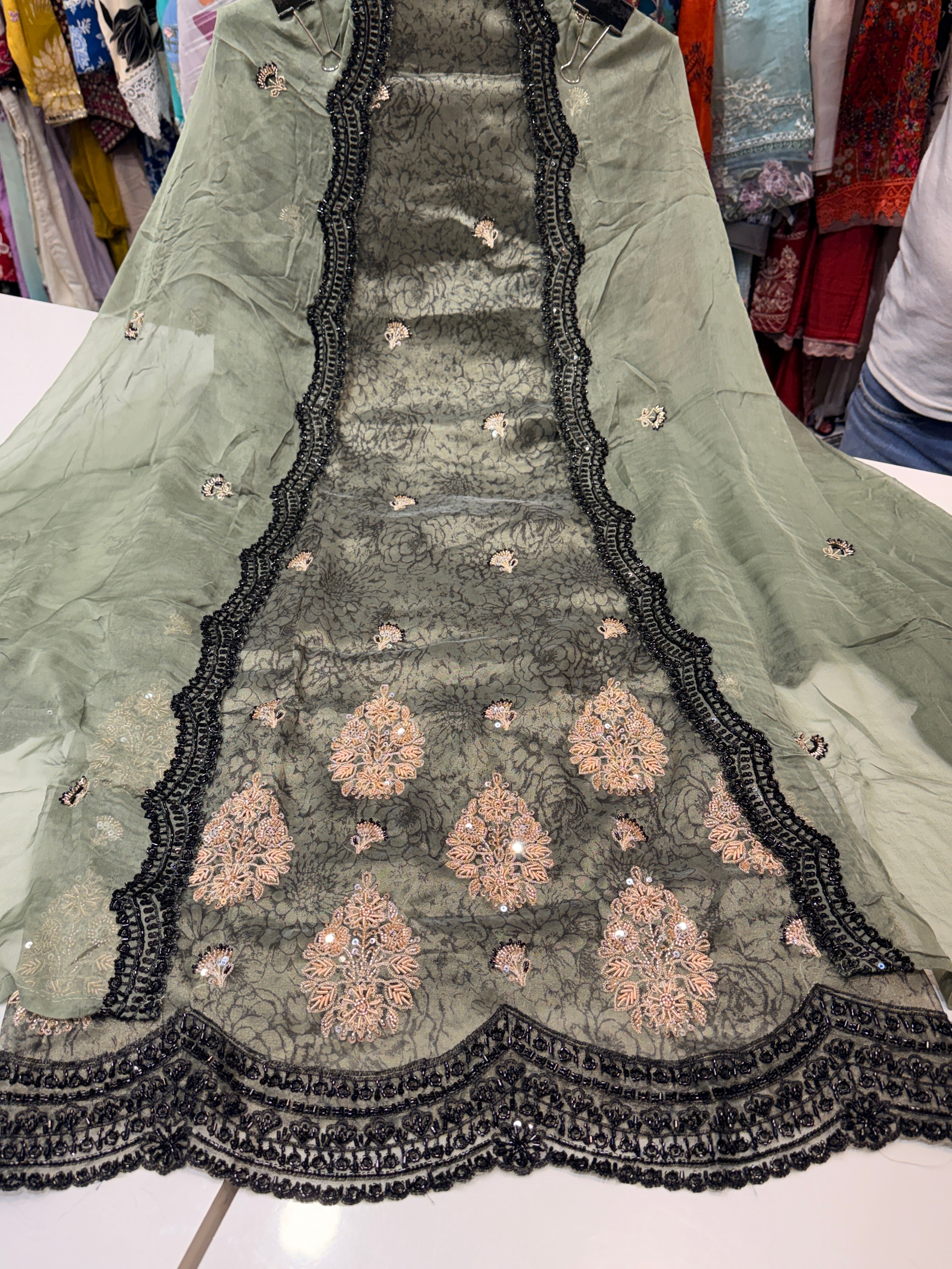 🏷️product code:-(SDC)Pure shimmer suit with heavy dabka work & cutdana work