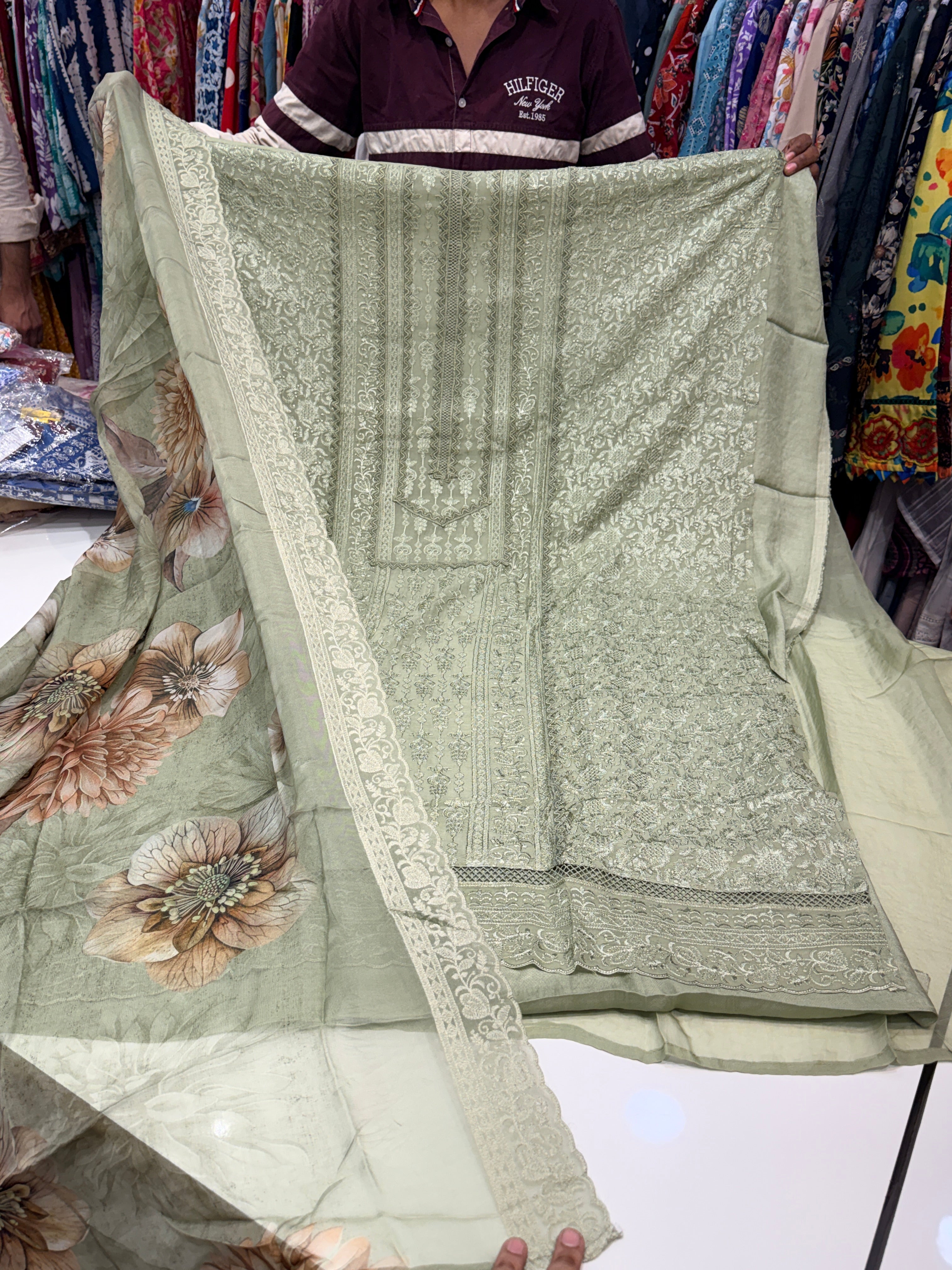 Product code 🏷️ (OK1301) Pure organza Karachi suit