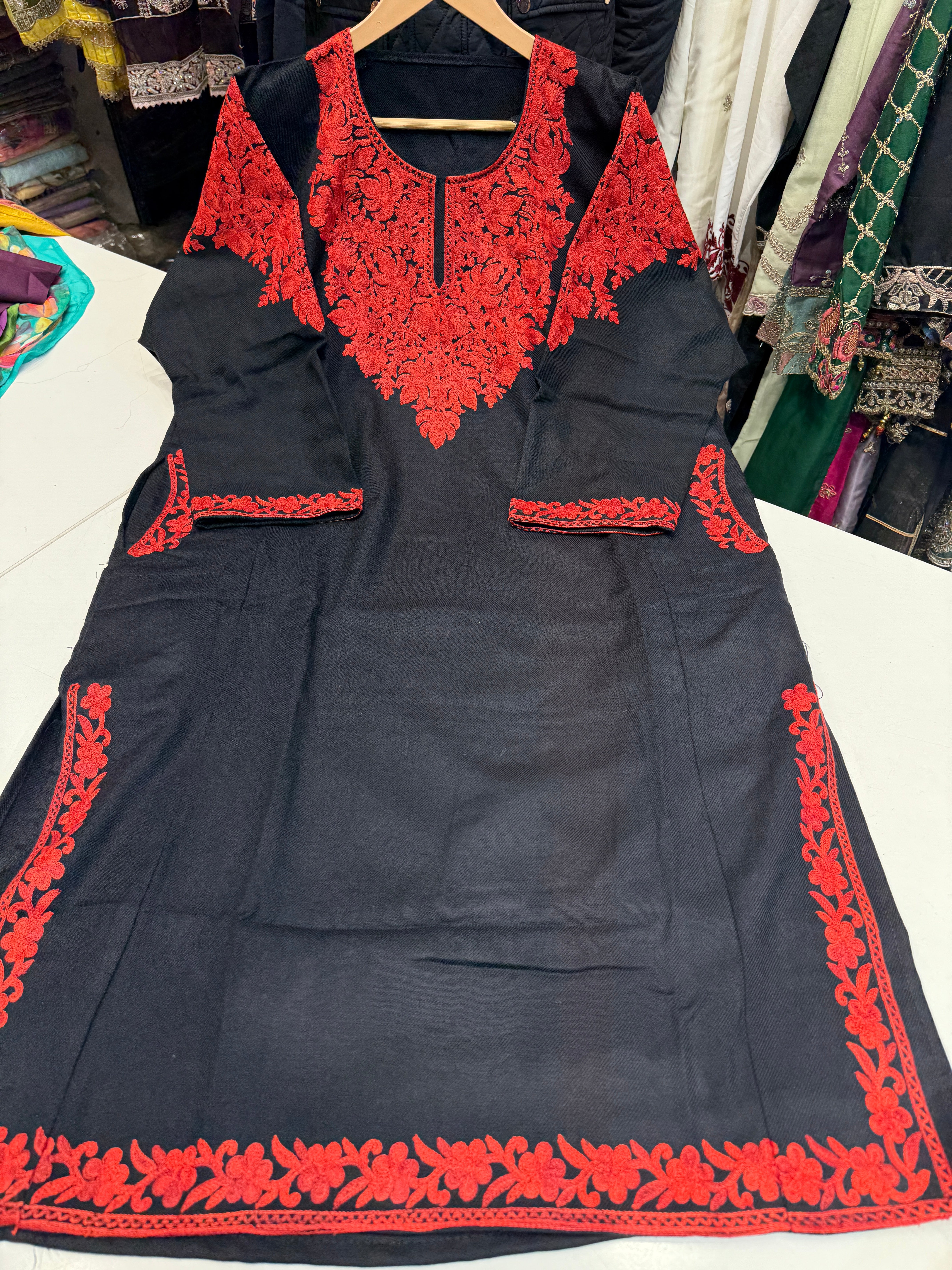 Black Saiyara Kashmiri Pheran