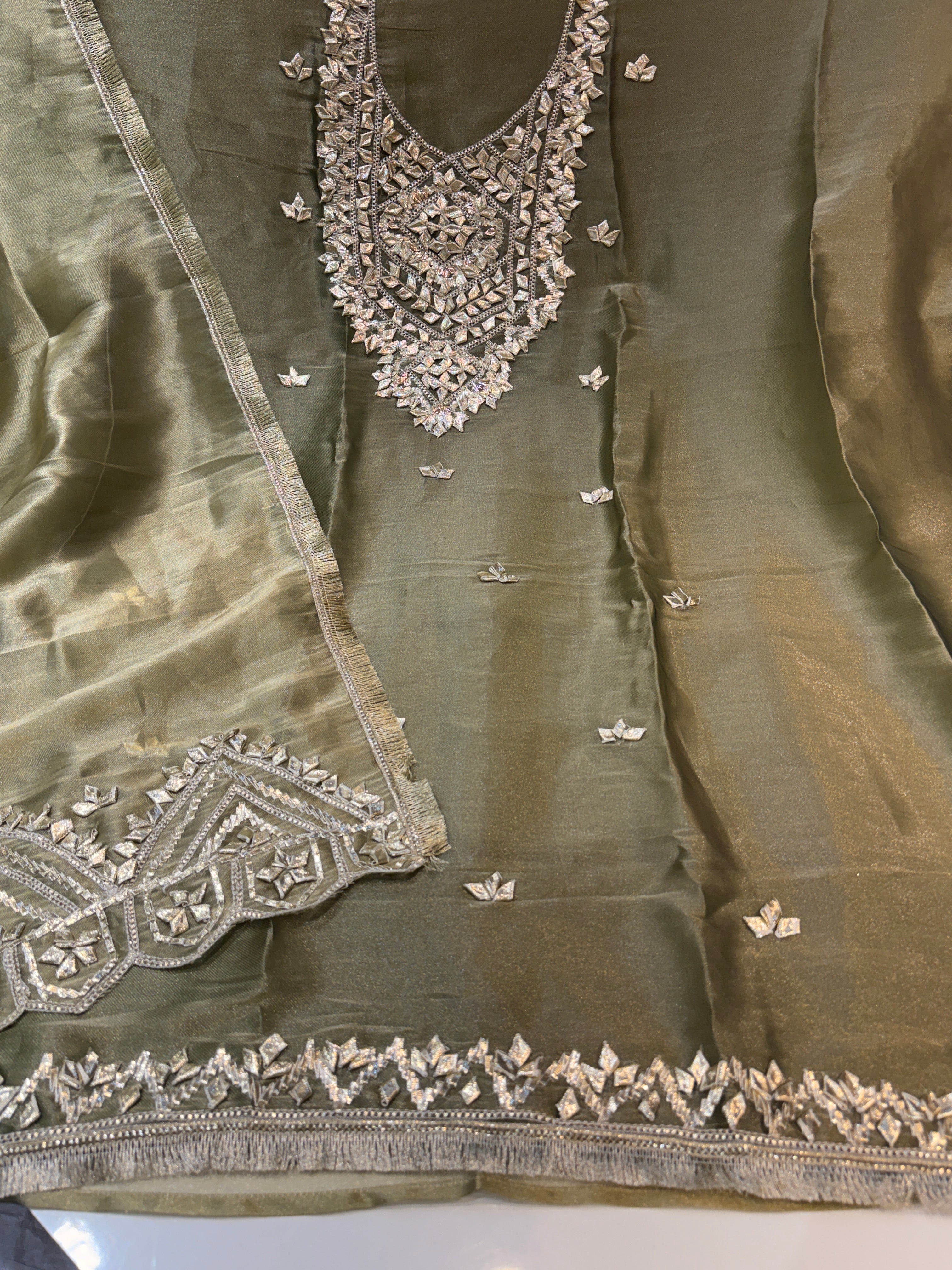 🏷️Product code:-(Gotta 01 ) pure fabric with heavy gotta Patti work & work duppatta
