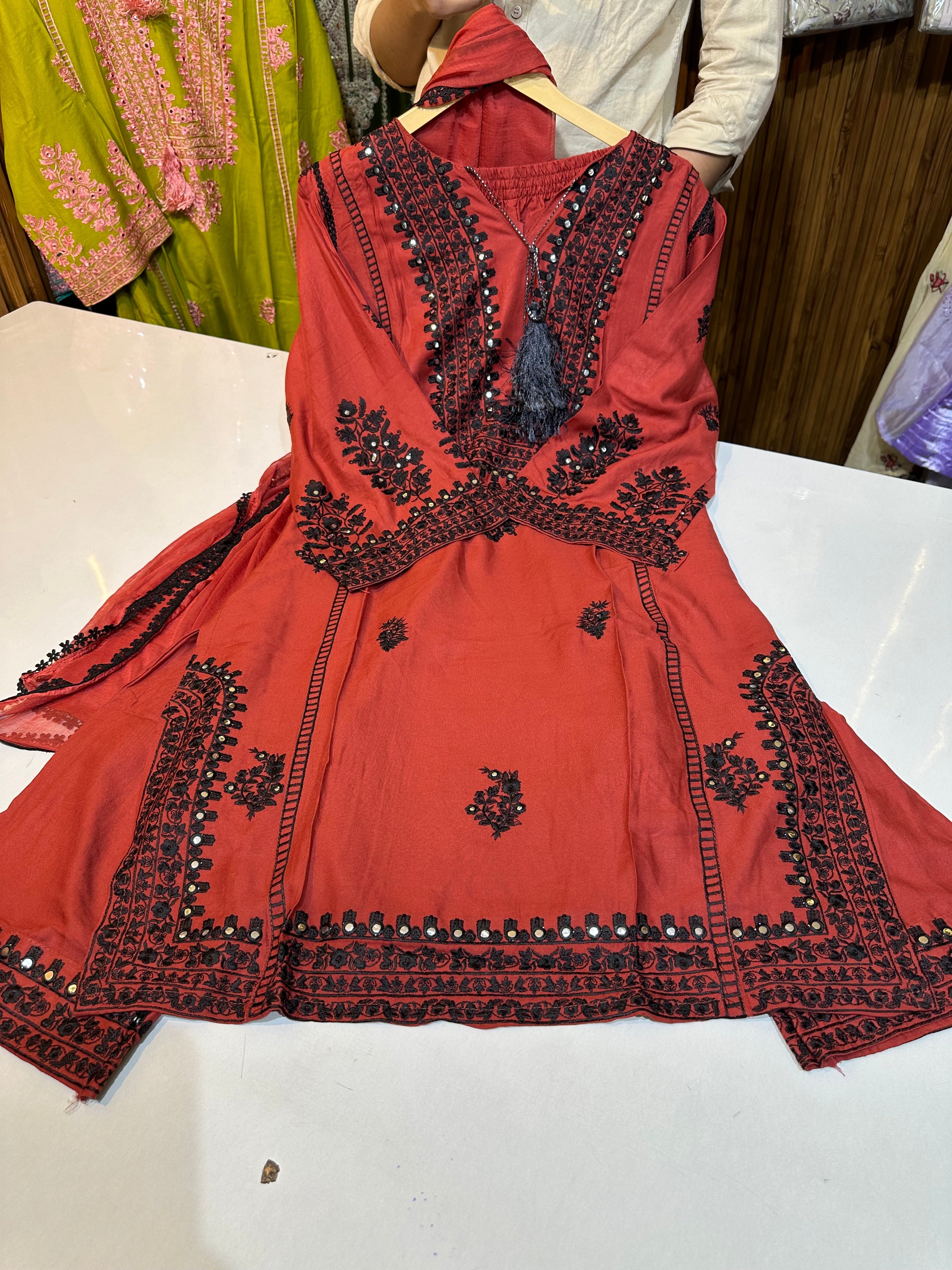 Rayon Karachi viral design