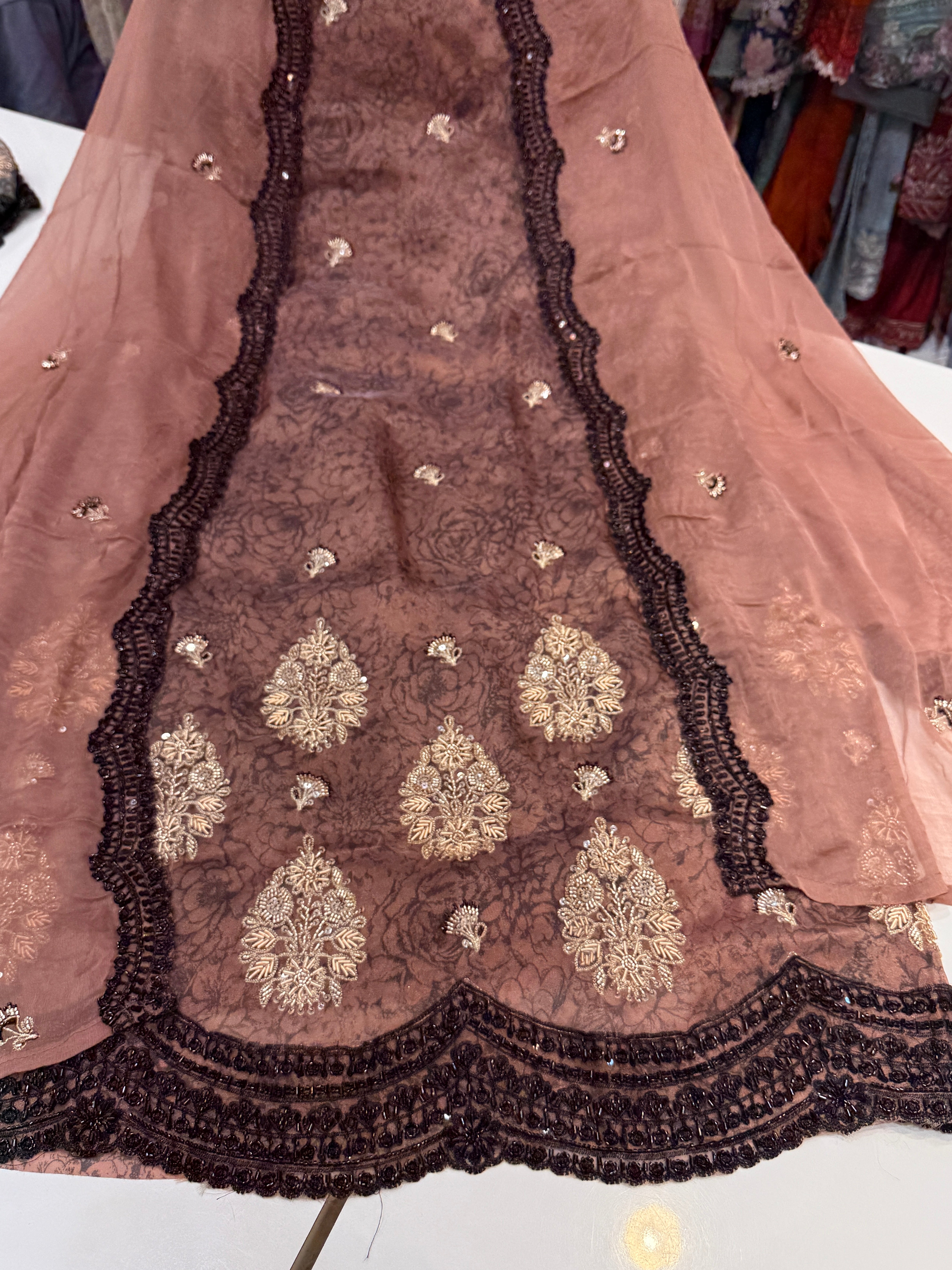 🏷️product code:-(SDC)Pure shimmer suit with heavy dabka work & cutdana work
