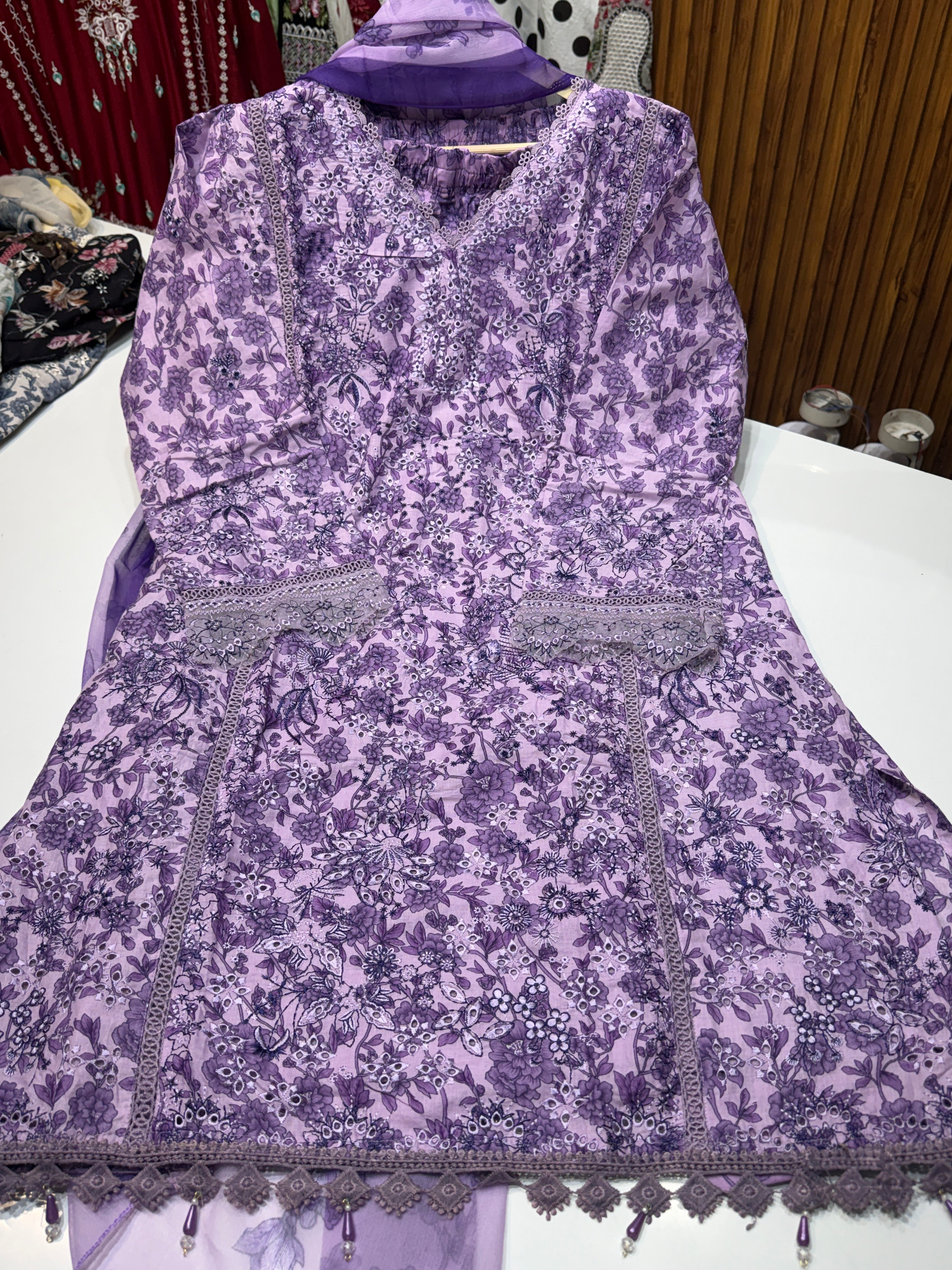🏷️Product code:-(J-1351)(JADE) pure cotton suit with heavy embroidery work & trending farshi shalwar