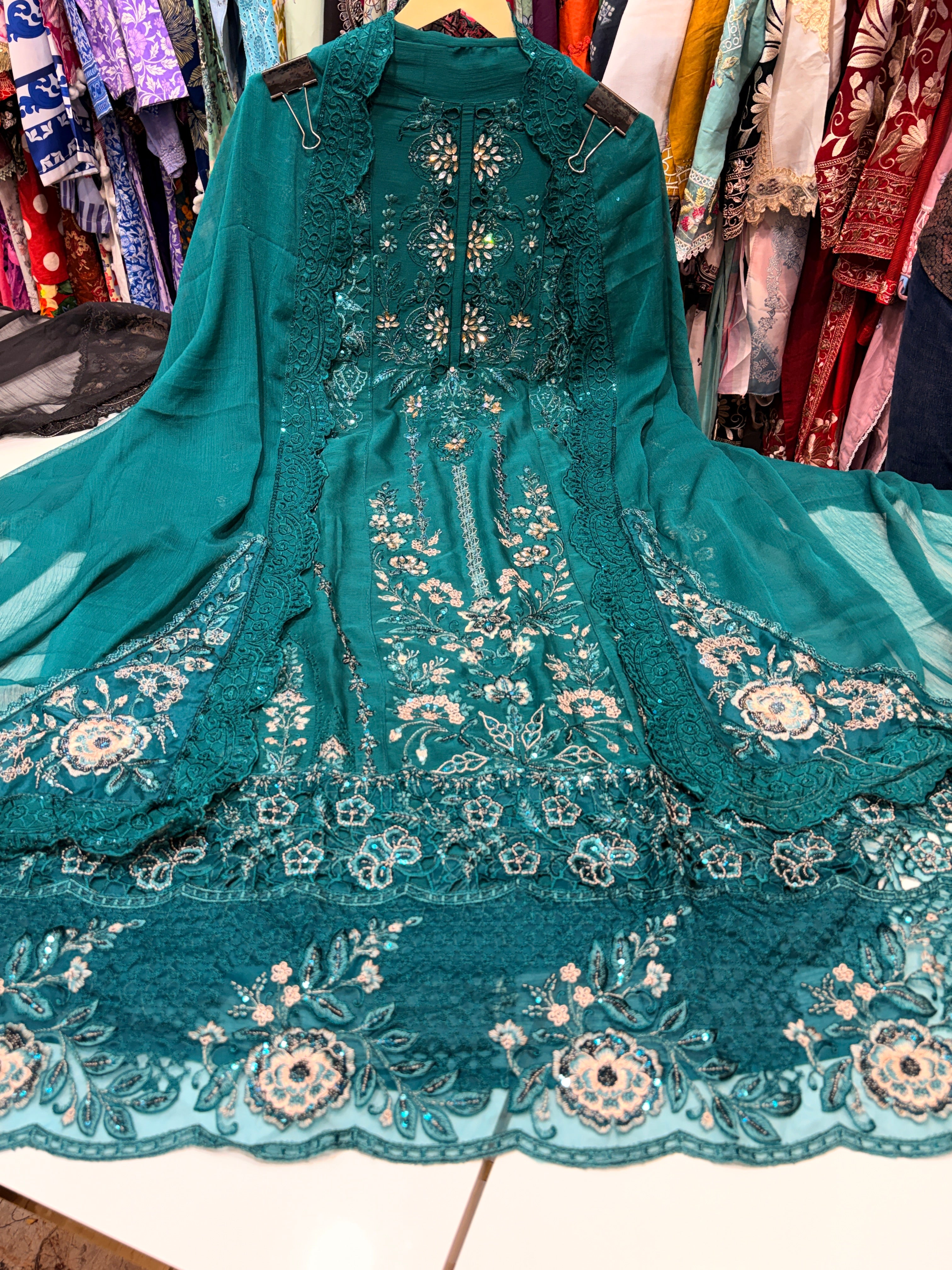 Product code:-(Maryam’s) Karachi chiffon collection